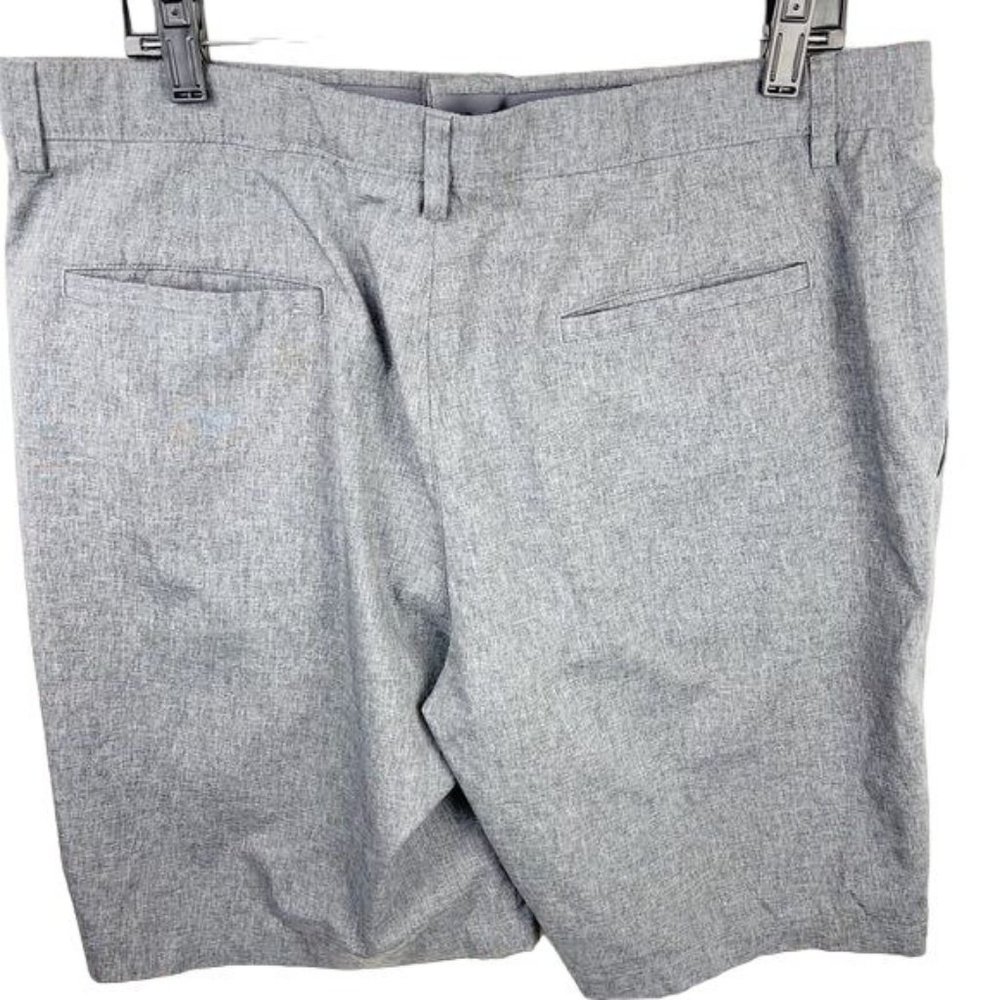 PGA Tour Mens Flat Front Stretch Active Waistband Golf Shorts Gray Size 36 - Picture 2 of 8